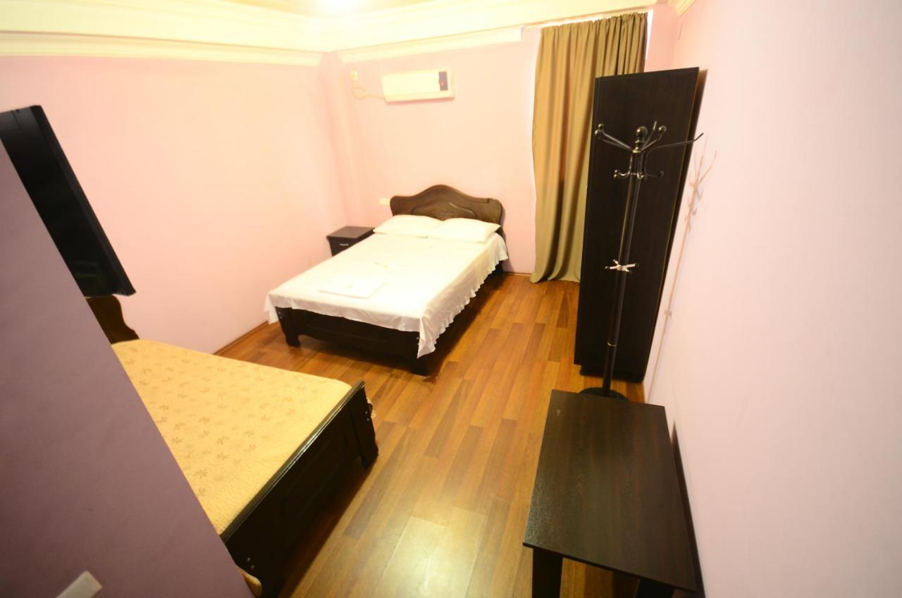 Hotel Peria Batumi Kültér fotó